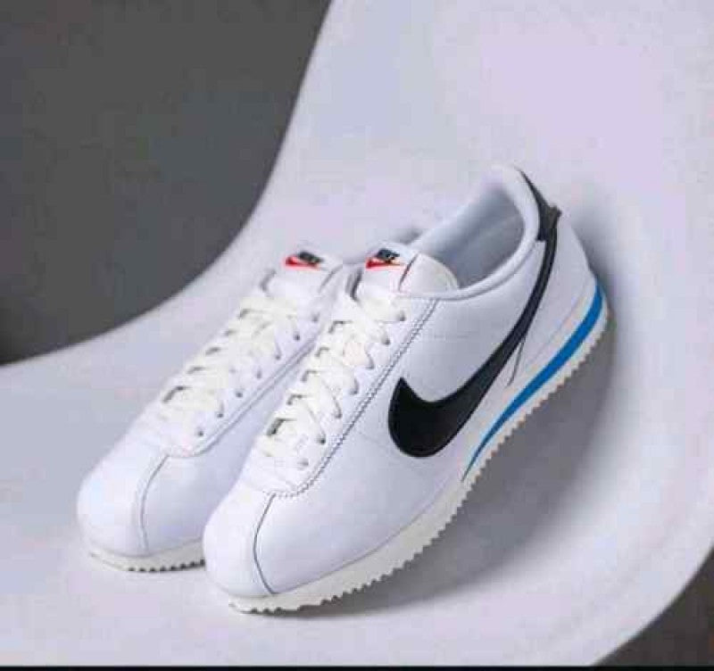 Nikkee Cortez TXT White Blue