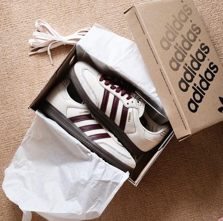 Adidaas Samba OG Men s Wonder White Maroon
