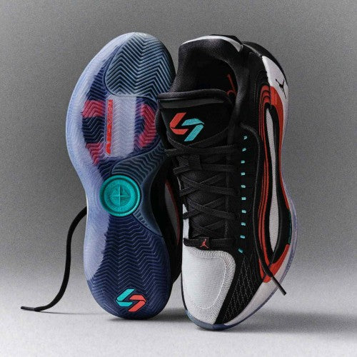 Nikee Jordan Luka 4 Bloodline