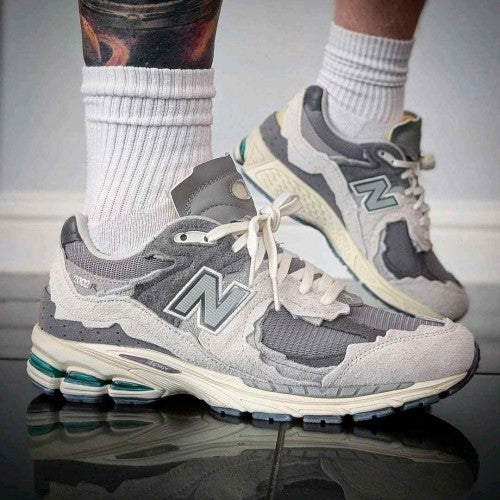 New Balancee 2002R Protection Pack Rain Cloud 1147 Men’s Shoe