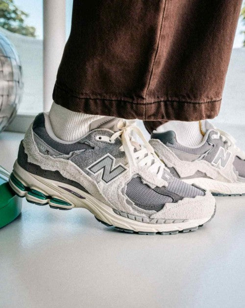 New Balancee 2002R Protection Pack Rain Cloud 1147 Men’s Shoe