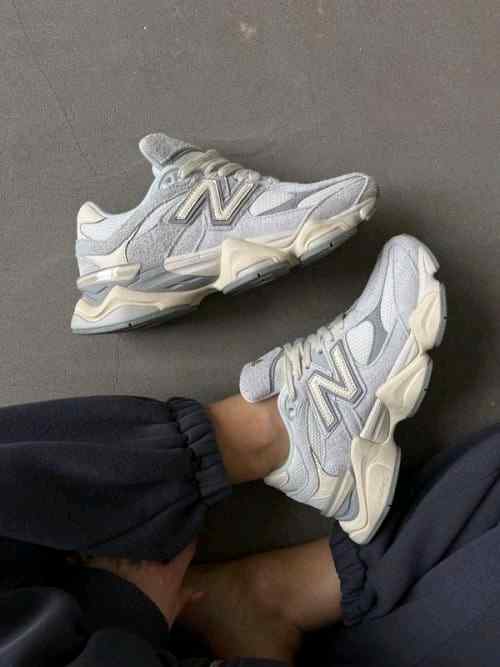New Balanccee 9060 Quartz Grey 1097