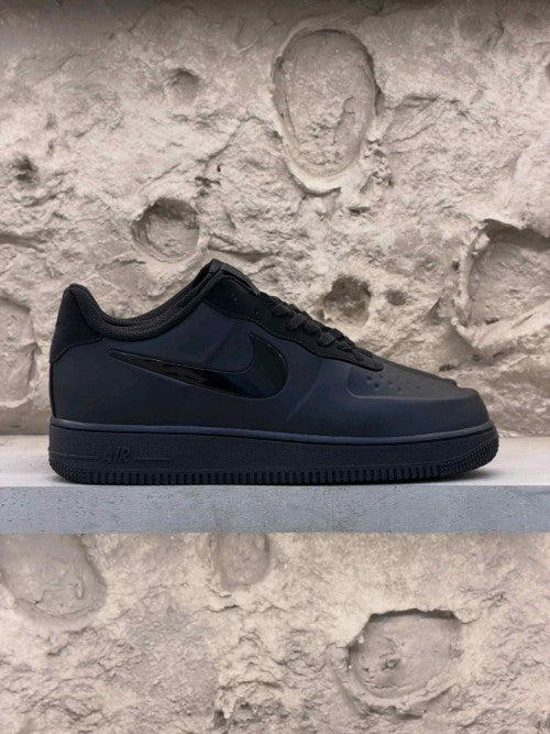 Nikkee Airforce 1 Foamposite Pro Cup Triple Black