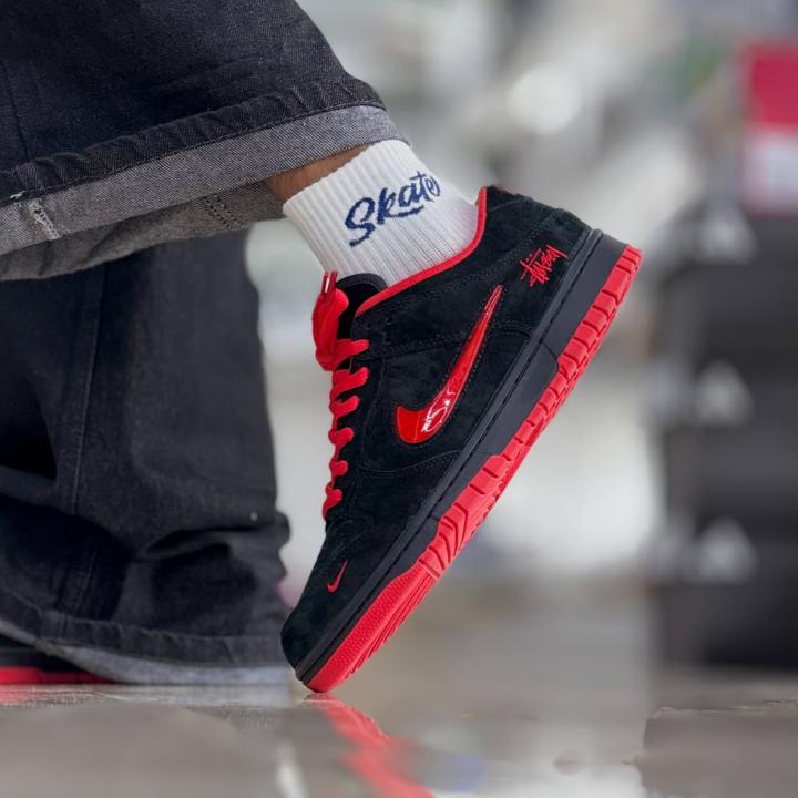 Nikke Sb Dunk Low X Stussy 506