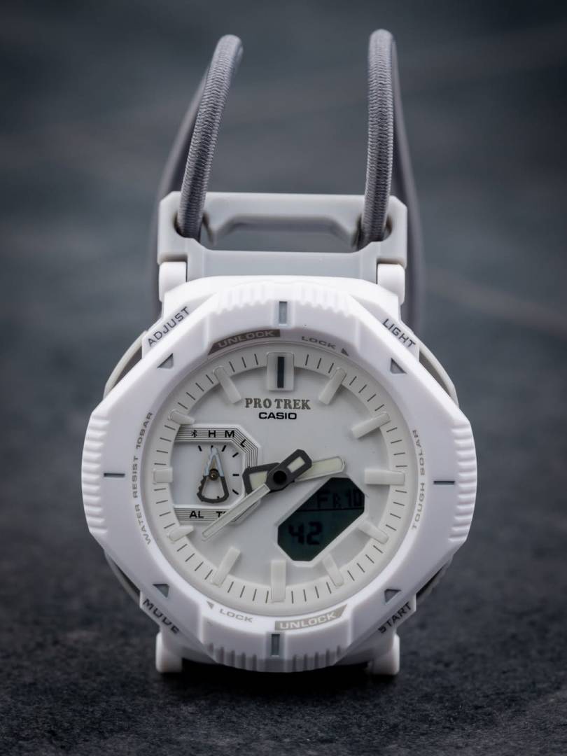 Casio Pro Trek PRJ-B001B-2 full white