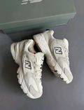 new balencee 530 Grey suede