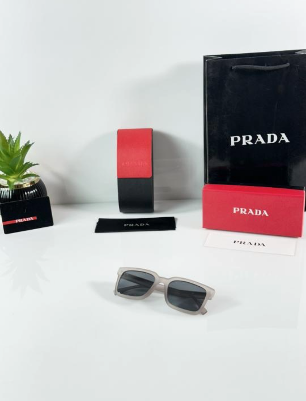 Prad 26 Grey Black Sunglasses