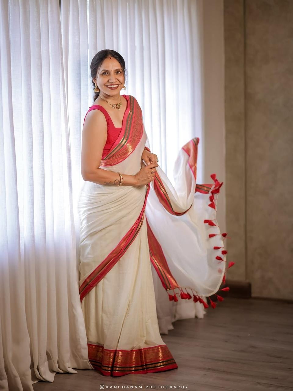 Mul Cotton saree Noksha par