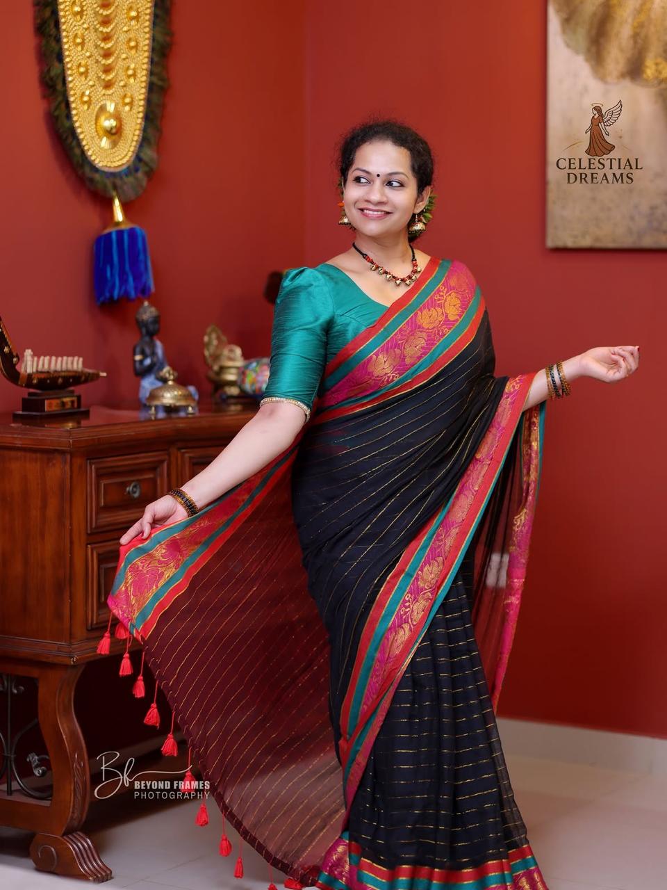 Mul Cotton Saree