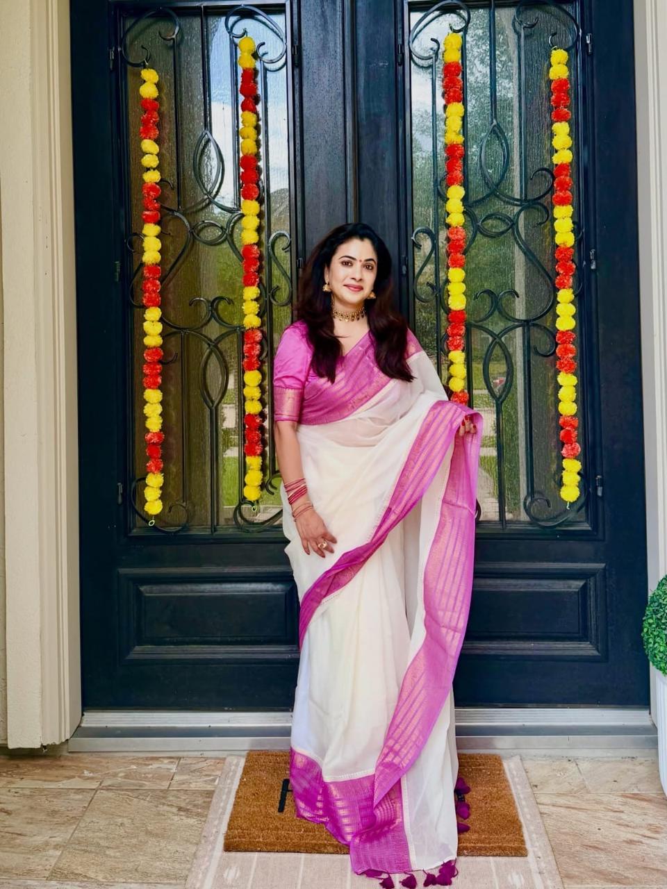 Mul Cotton Saree