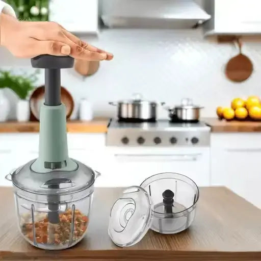 Chopper Manual Chopper Large 650 ml Quick & Powerful Hand Held Food Chopper