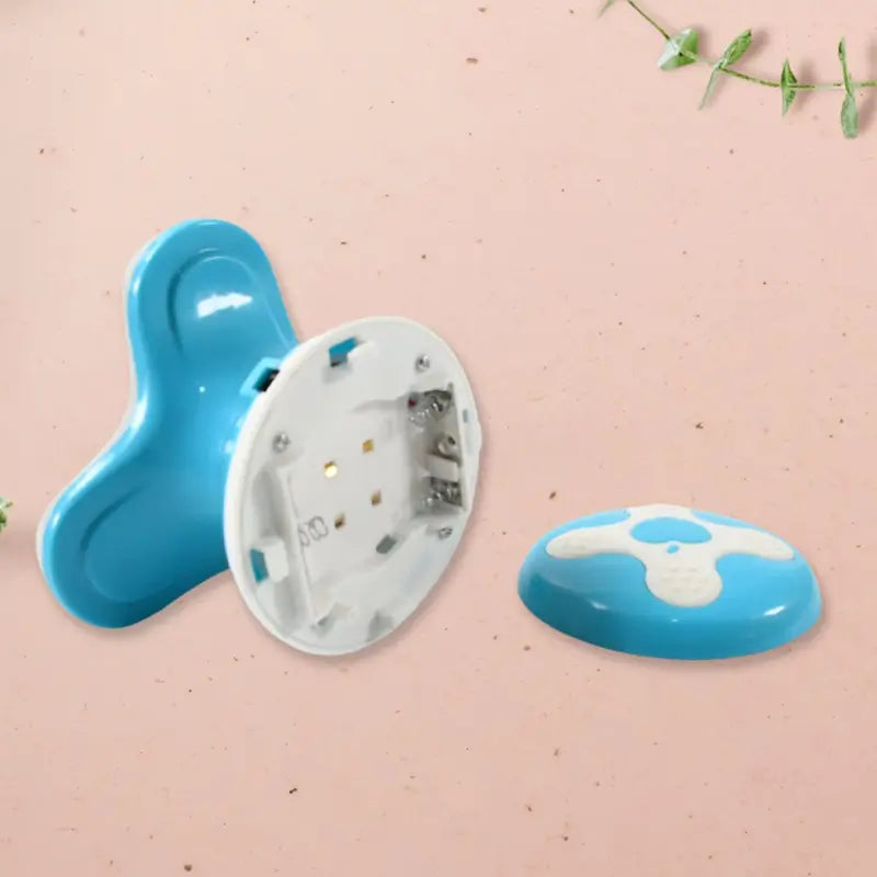 Multifunctional Mini Massager, Triangle Electric USB Massager, Automatic Switch, Relieve Fatigue, As a Gift (1 Pc / Battery Not Included)