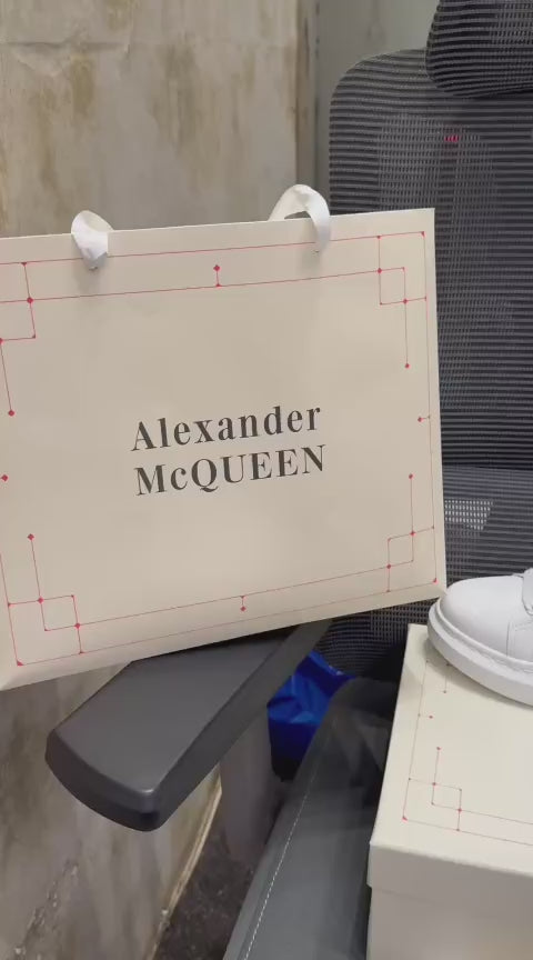 Alexander McQueen White Sneakers With Card Bill carry Bag &amp; Og Box